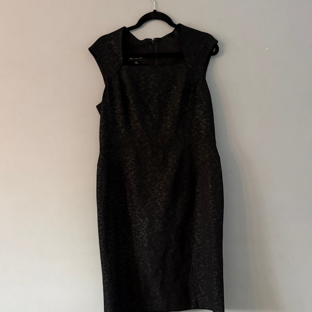 Jones New York Black Textured Midi Dress